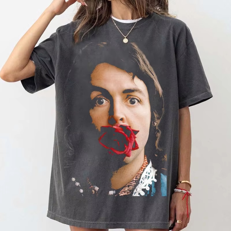 Poster Men Fashion - Paul McCartney Tour-T-Shirt mit Retro-Poster-Motiv einer